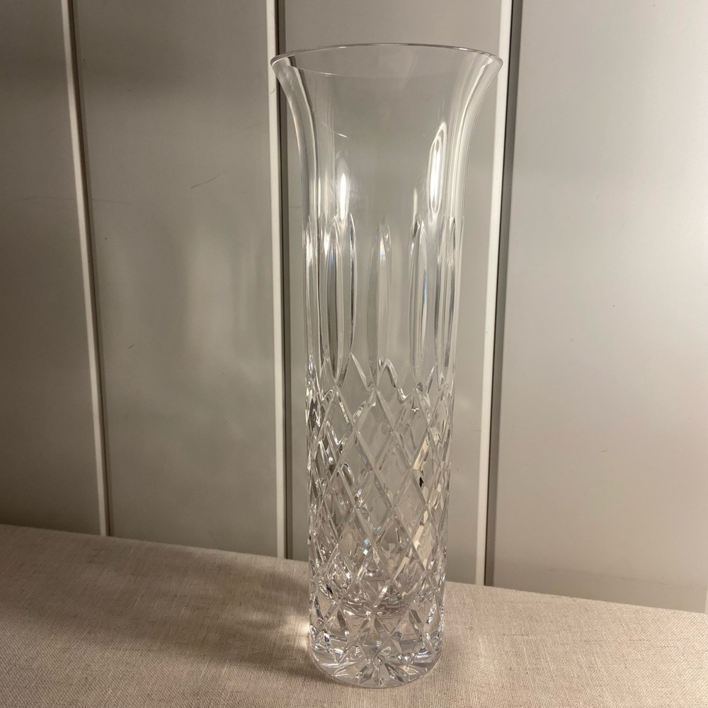 Vintage Lead Crystal Vase Diamond pattern clear glass 10.5 in tall